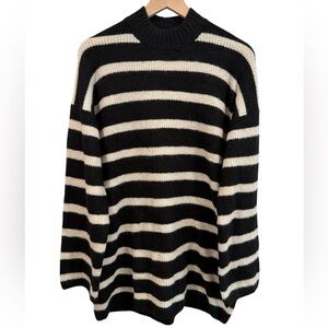 H&M NWT Sweater Dress Wool Blend Black‎ and Cream Striped- Medium